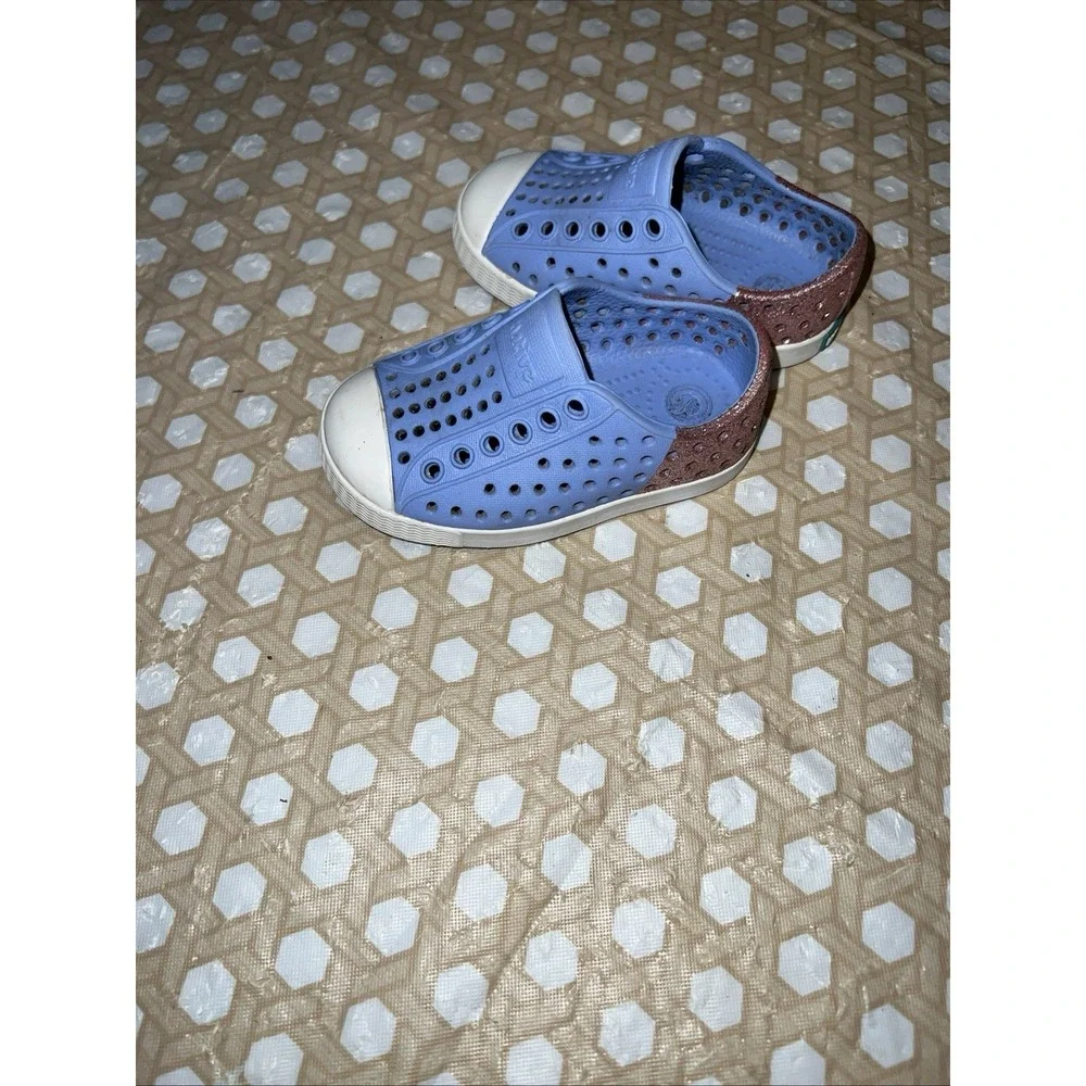 Native Jefferson‎ Shoes Pink/Blue Glitter Toddler Size C4